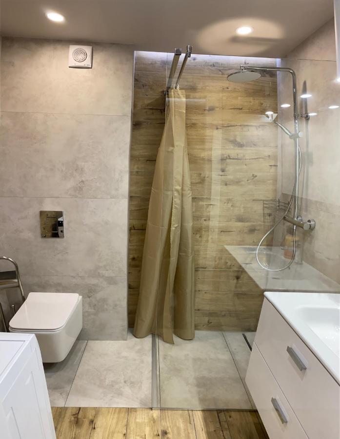 Яровиця 13 Lutsk Ngoại thất bức ảnh