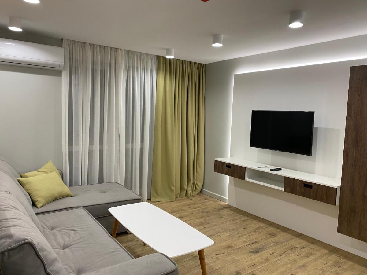 Яровиця 13 Lutsk Ngoại thất bức ảnh