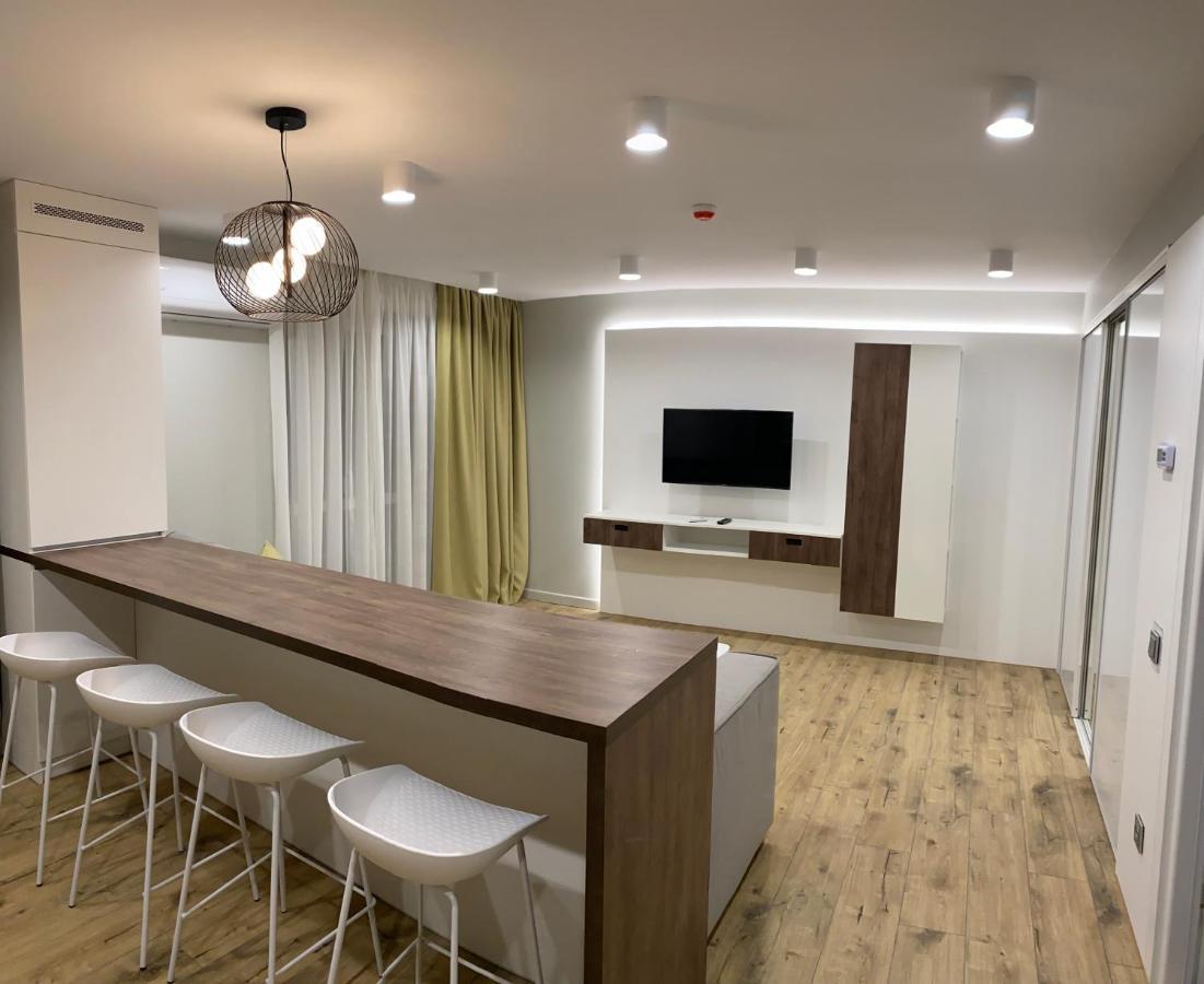 Яровиця 13 Lutsk Ngoại thất bức ảnh